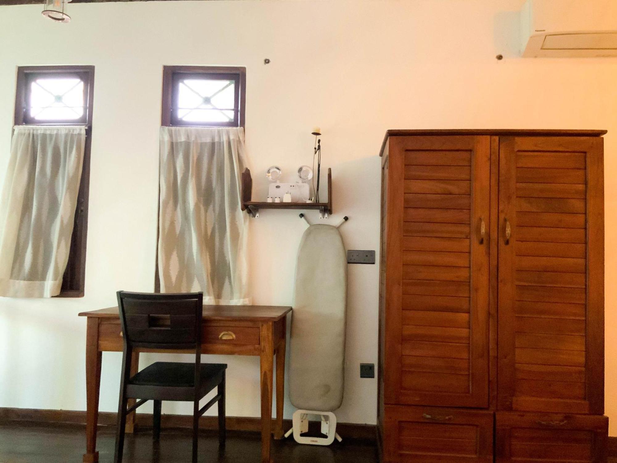 Headman House Antique Villa - A Seaside Royal Stay Ahangama Kültér fotó