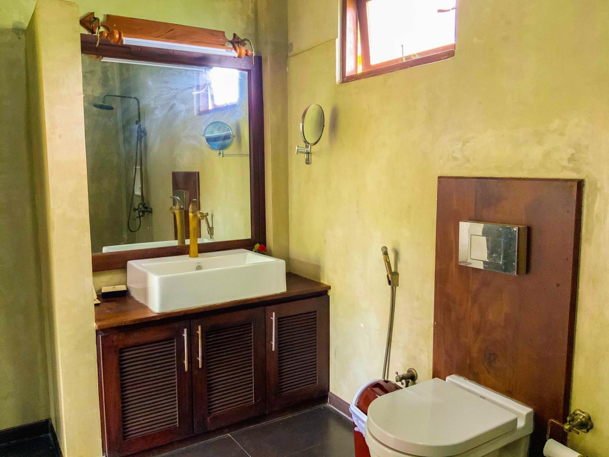 Headman House Antique Villa - A Seaside Royal Stay Ahangama Kültér fotó